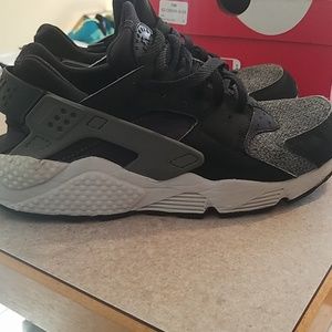 Nike Air Huarache